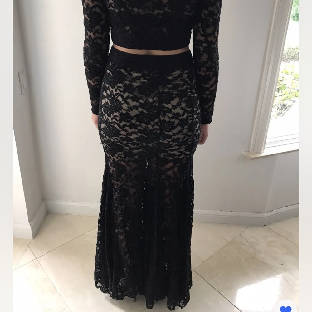 New Guess Marciano Lace Skirt Set Long Sleeve Crop Top M 6 - Picture 3 of 7